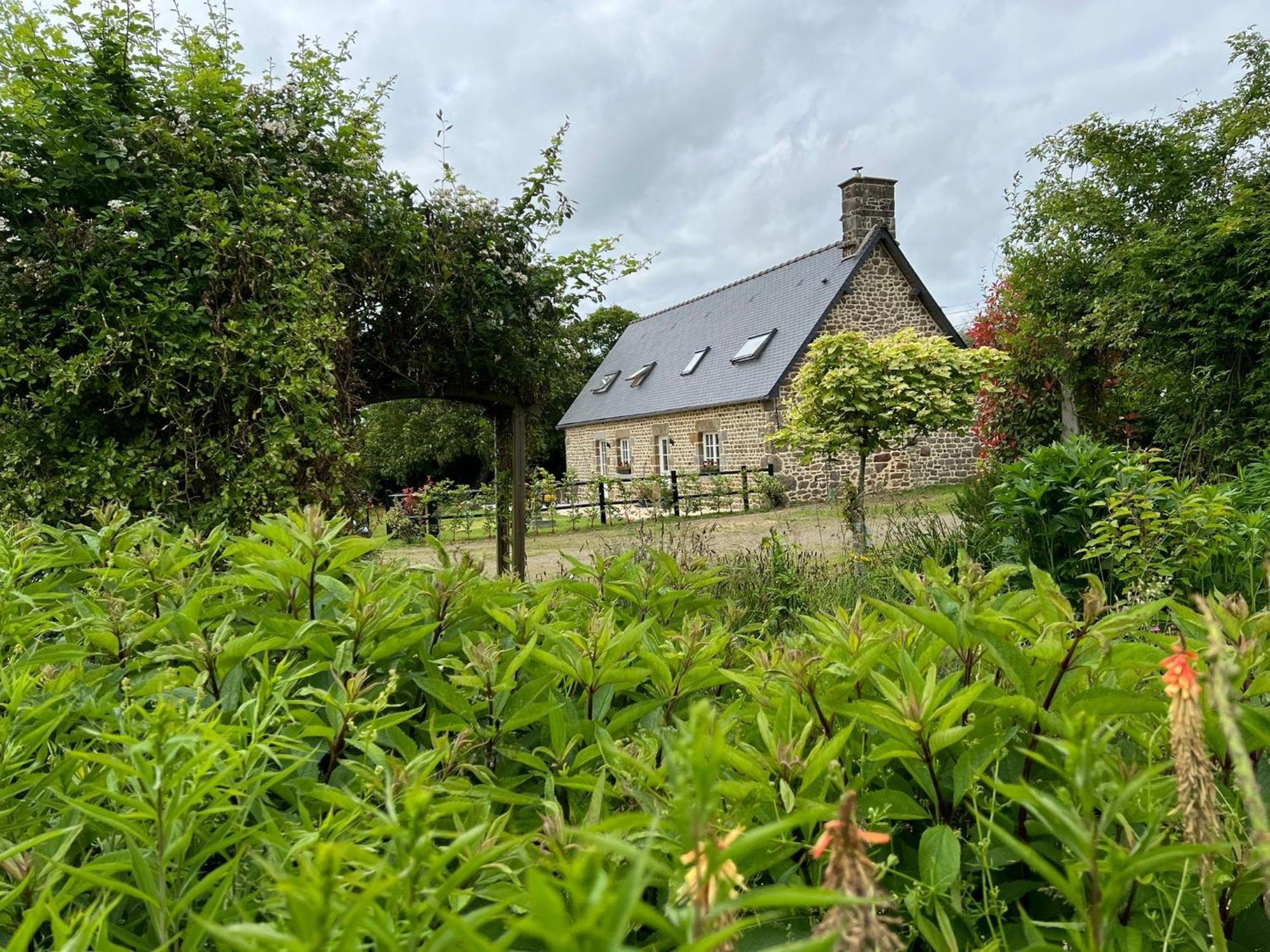 Maison De La Grange, Chaulieu Sourdeval Esterno foto
